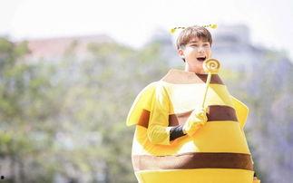 娱乐圈吃瓜小蜜蜂,揭秘明星幕后故事,带你吃遍瓜界盛宴 第3张 娱乐圈吃瓜小蜜蜂,揭秘明星幕后故事,带你吃遍瓜界盛宴 第3张